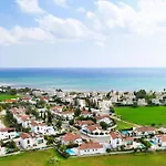 Villa Panthea